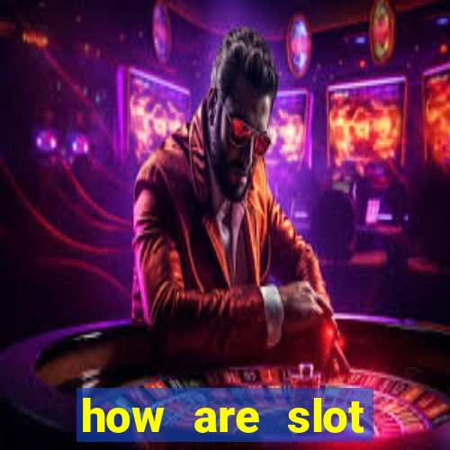 how are slot machines programmed