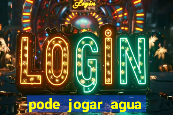 pode jogar agua quente na privada