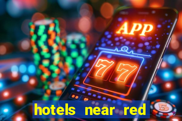 hotels near red hawk casino