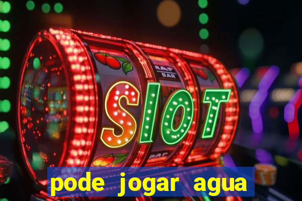 pode jogar agua fervente na pia